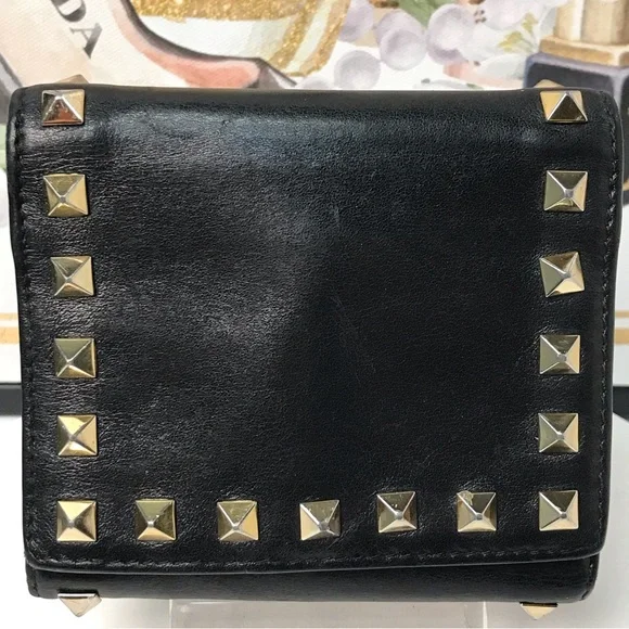 Valentino Garavani Rockstud Leather Trifold Wallet 😍🖤🔥 - Picture 3 of 17